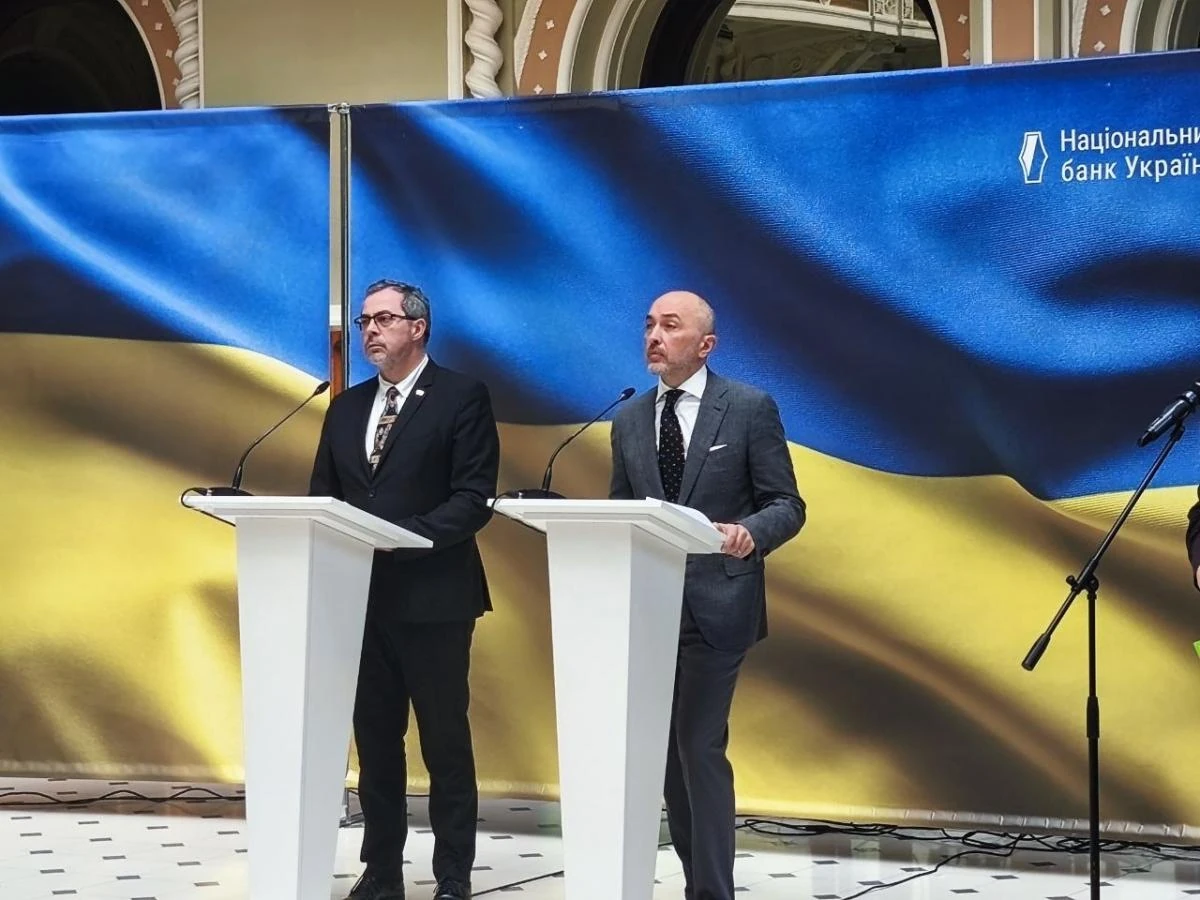 Що означає рішення НБУ про монету на честь Іоанна Павла ІІ